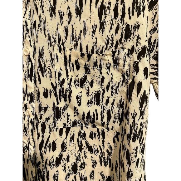 Philosophy Shirt Womans XS Button Up Blouse Top Tan Black Animal Print NEW - Picture 4 of 11